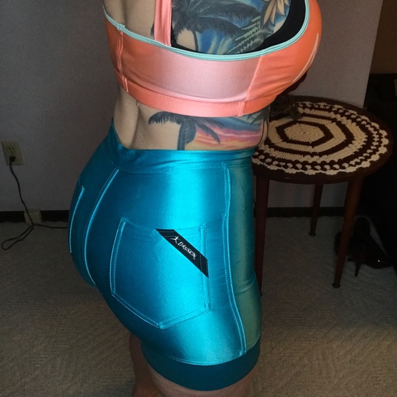 Vintage Hot Pants - Picture 2 of 11